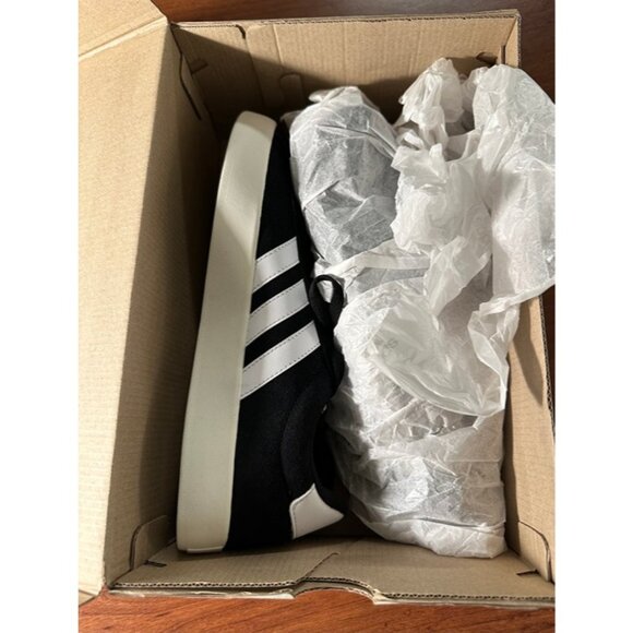 adidas Women's VL Court 3.0 Sneaker size 8.5 - Picture 2 of 9